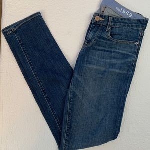 GAP 1969 24/7 Always Skinny Demin Jeans Size: Medium